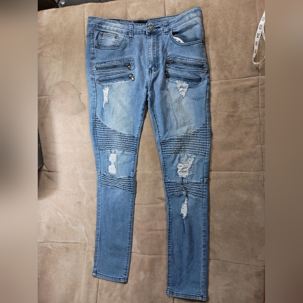 Waimea Men's 32x31 Skinny Fit Distressed Rip Torn Designer Trendy Embroidered